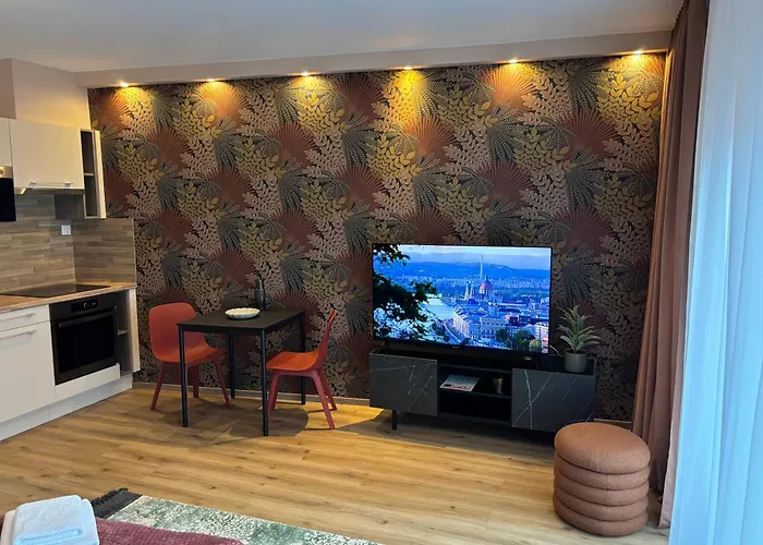 Broadway Residence